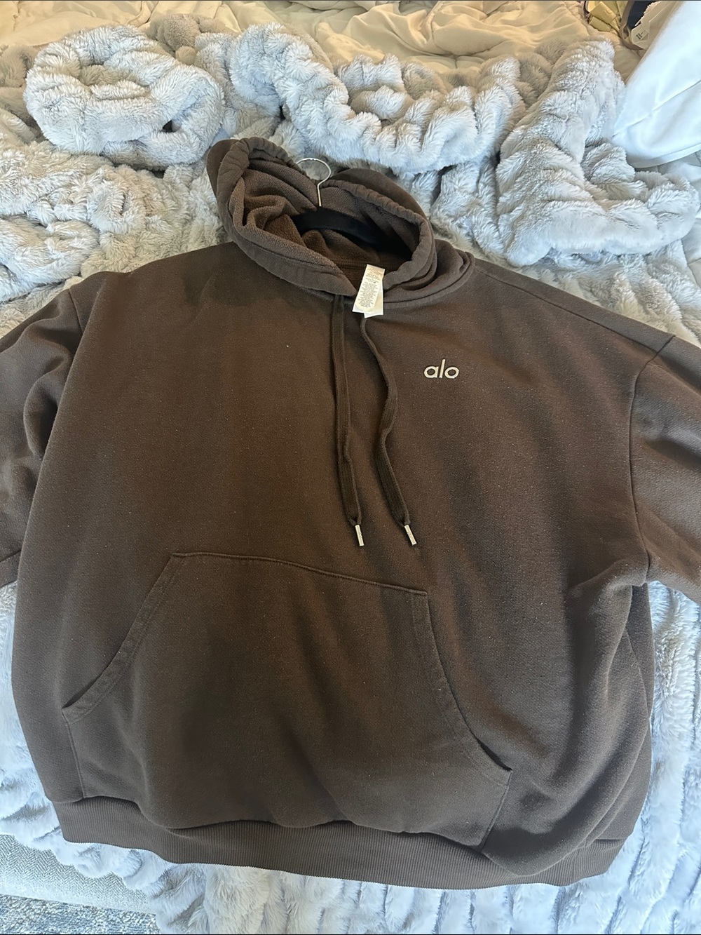 ALO Yoga Brown Accolade Pullover Hoodie